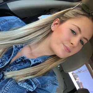 Meet your Posher, Klaudia